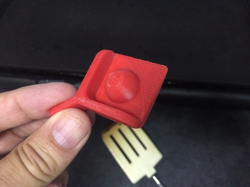Foot levelers for electric grill