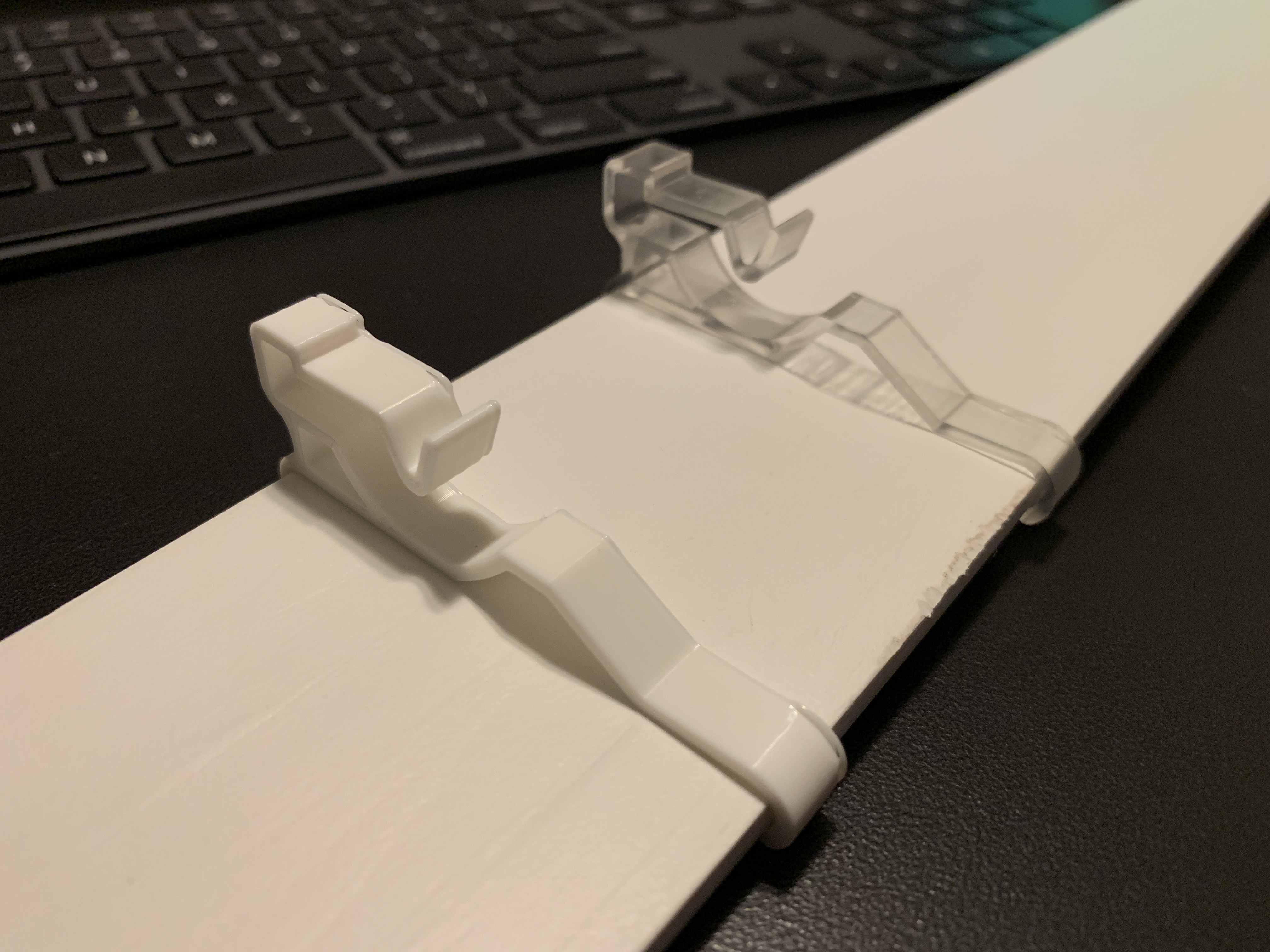 Window Blinds Clip