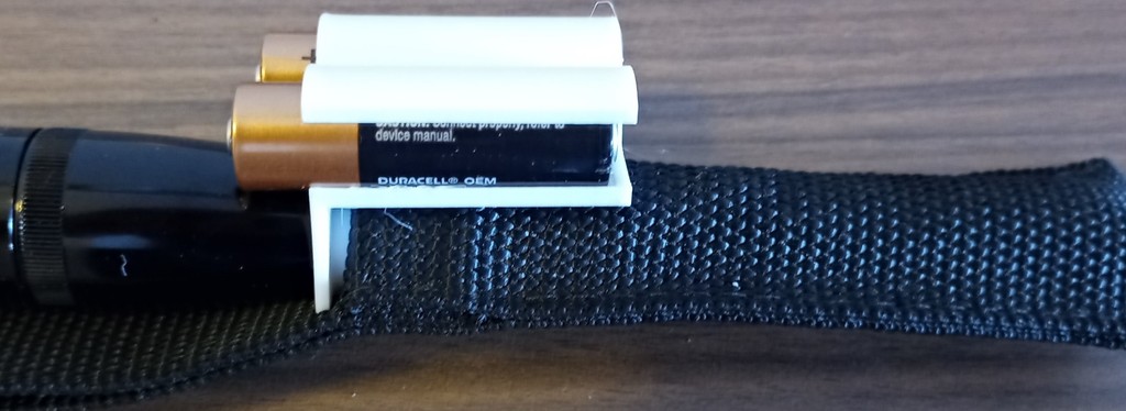 Batteries holder for Mini Maglight v2