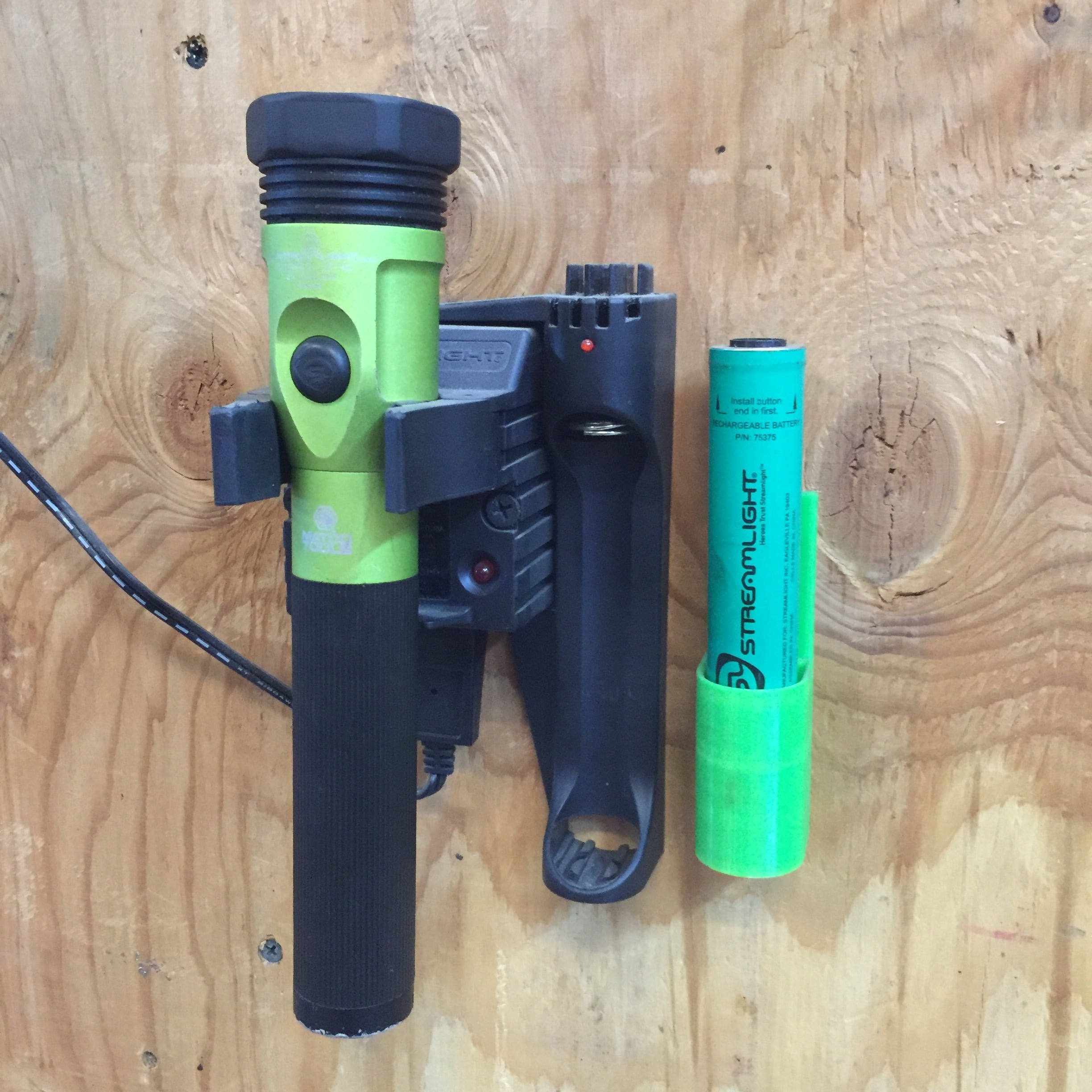 Streamlight Flashlight battery holder