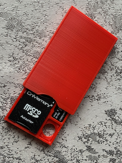 8 MicroSD+Adapter Wallet