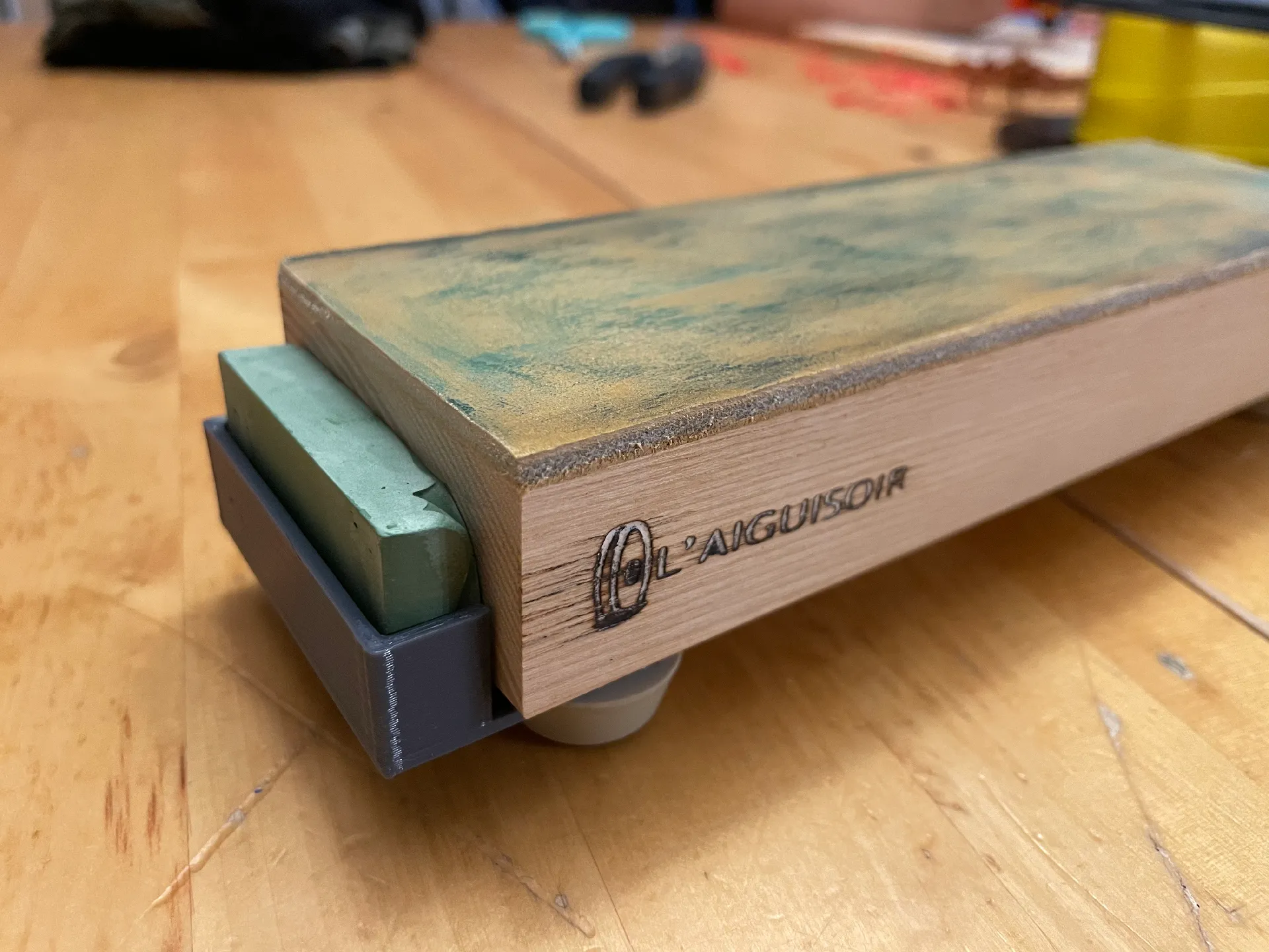 Porte-cire de polissage pour bloc d'affilage de l’Aiguisoir 3D model