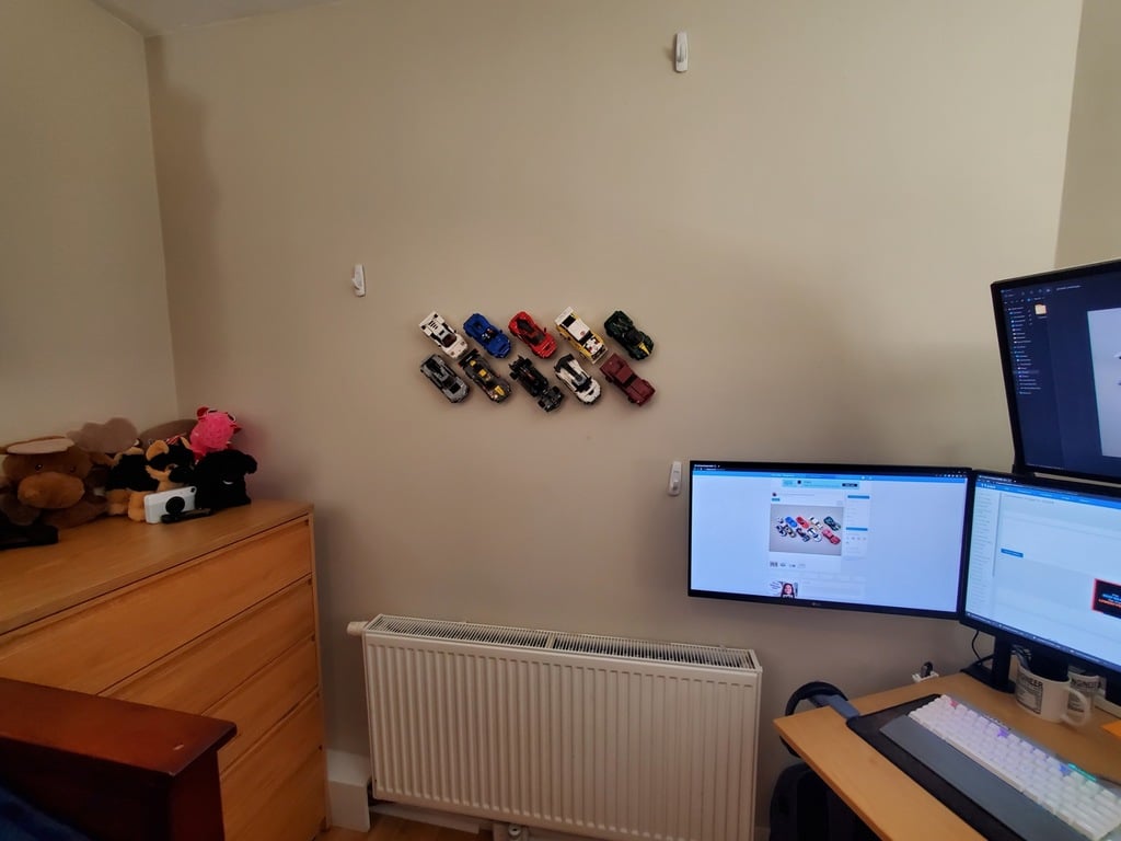 LEGO Speed Champions Wall Mount Device