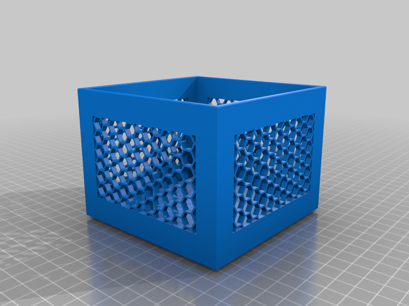 stackable box for 48x70mm overlock yarn spools