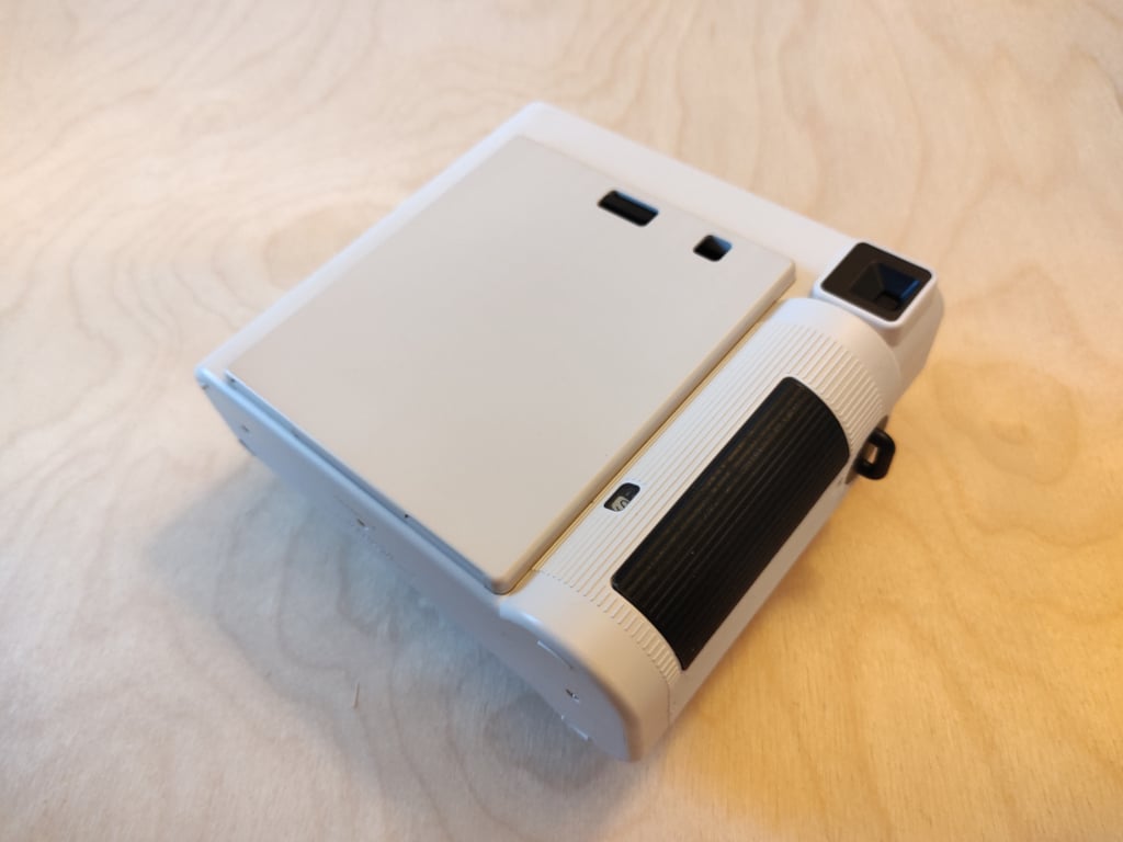 Instax SQUARE SQ1 Battery Cover (FreeCAD inside)