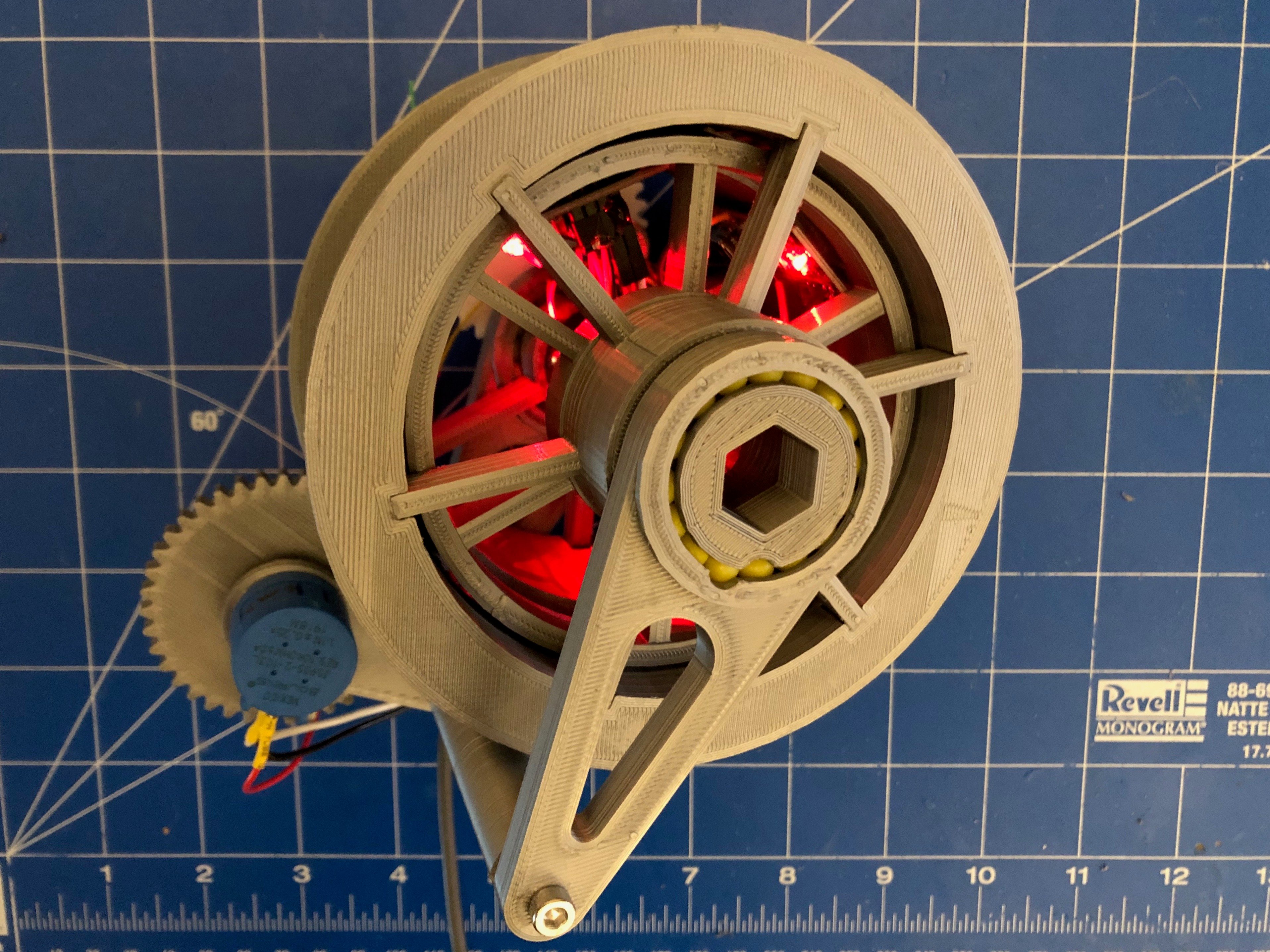 Auto-winding drum for weight-driven clock