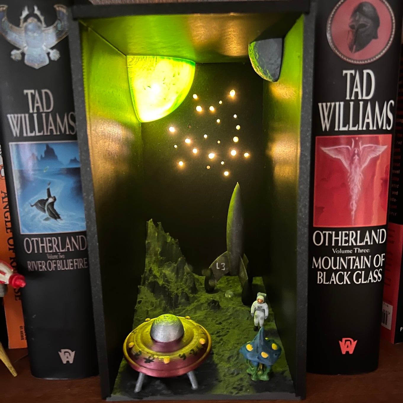 "First Contact" Book Nook