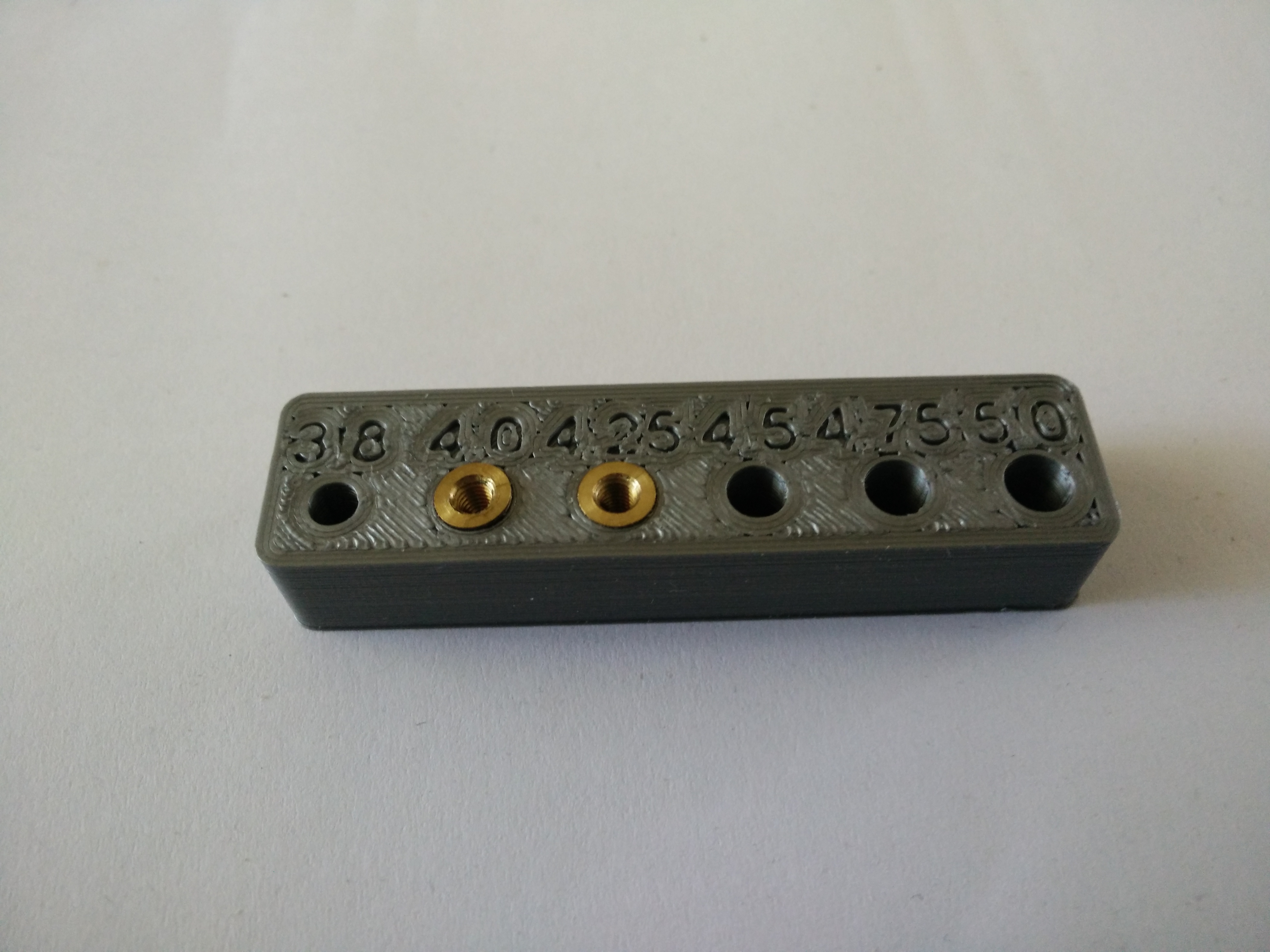 M3 threaded insert hole test strip