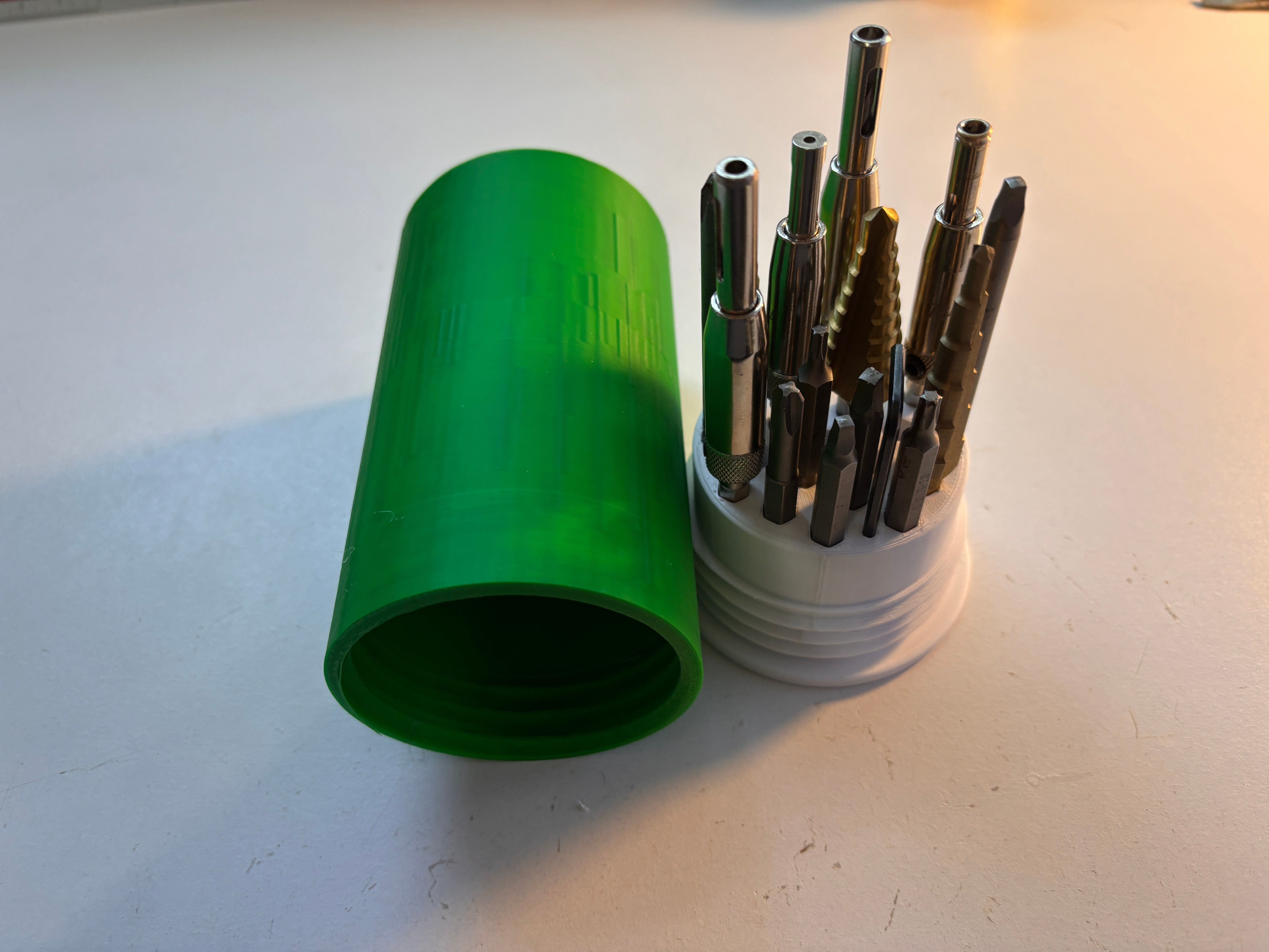 Long Hex Bit Holder with a Screw-on Lid