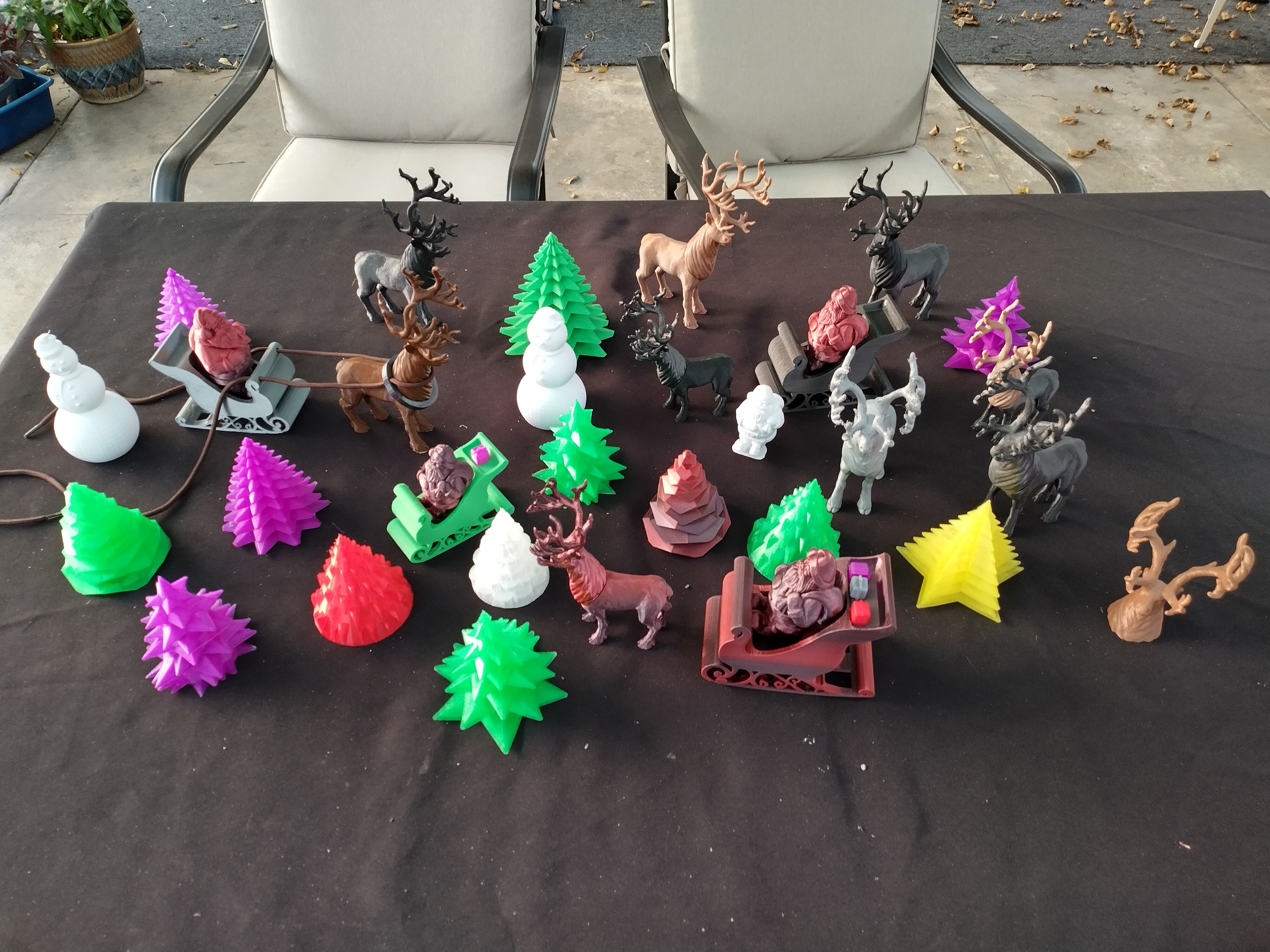 Christmas Santa Reindeer Sleigh Snowman and Trees