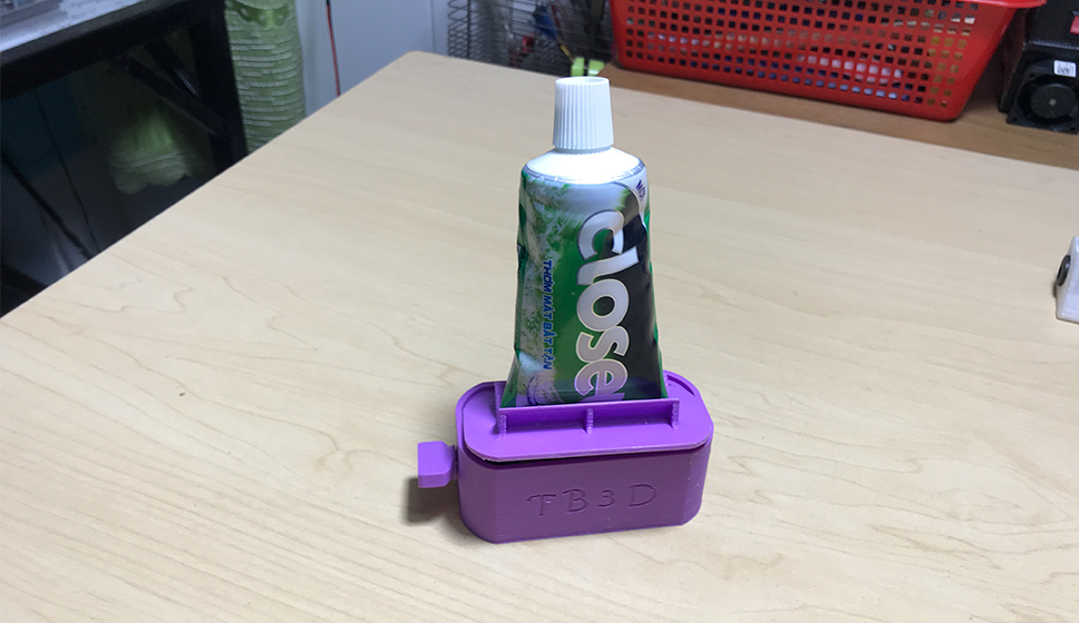 Toothpaste Tube Squeezer