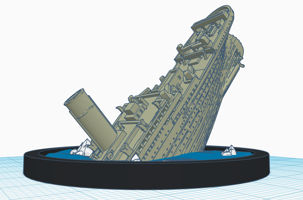 RMS Titanic sinking desktop model