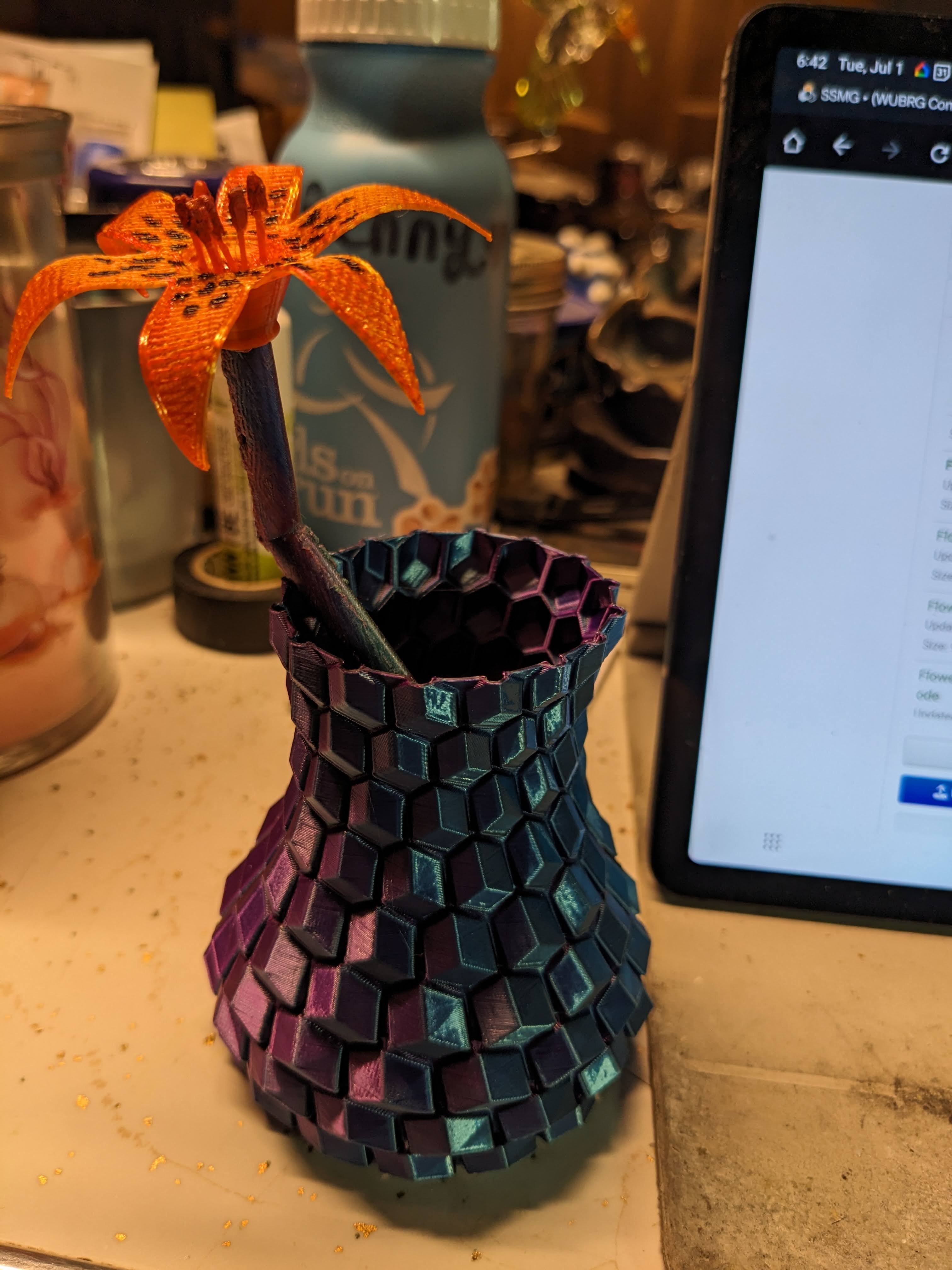 Tiger LIlly with stem hole Remix