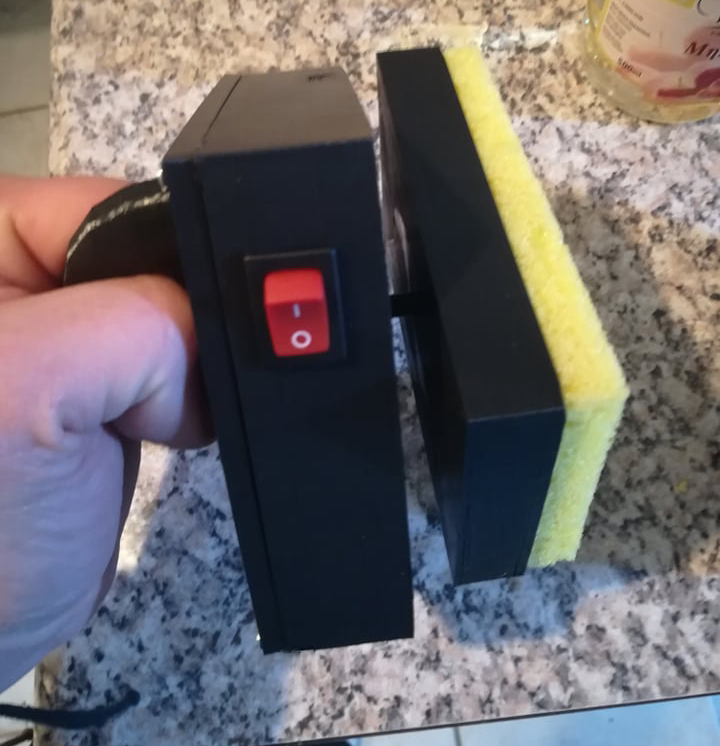 3D Printed Motorized Sponge - The Motospog