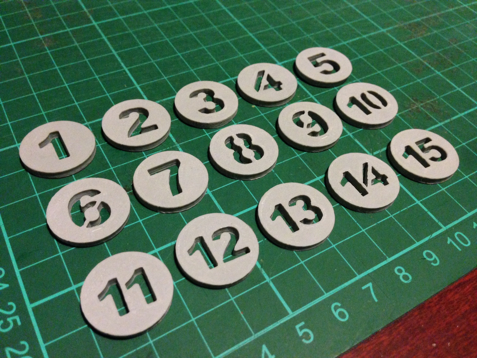 Kelly Pool Tokens Numbered 1-15 (v2)