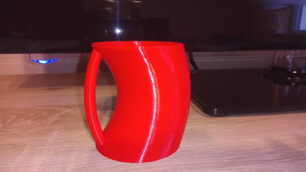 curved cup