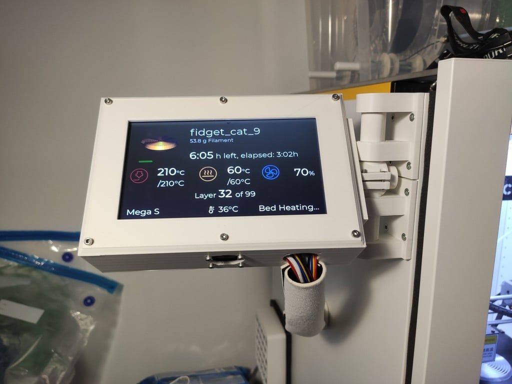 Octoprint touch display case with hinge mount