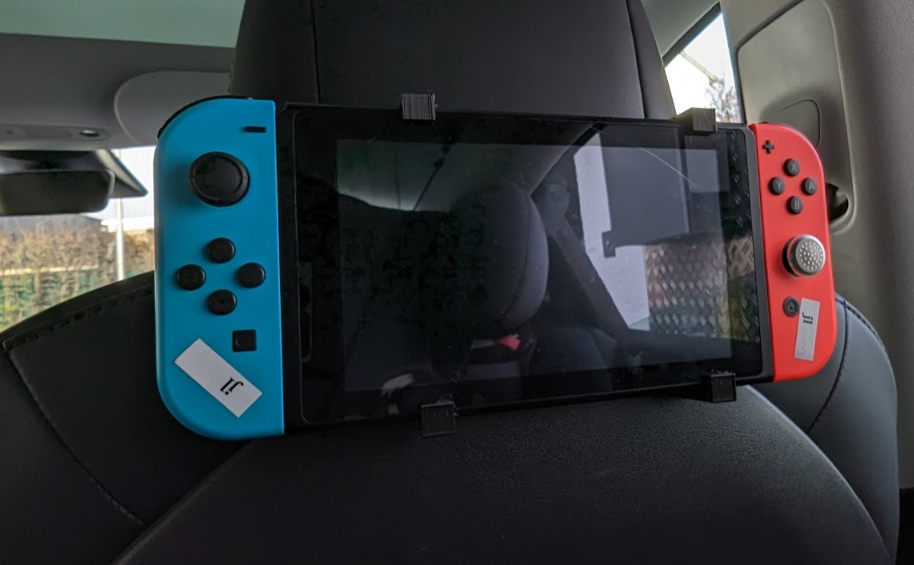 TESLA rear seat mount for NINTEDO switch. Also for OLED version