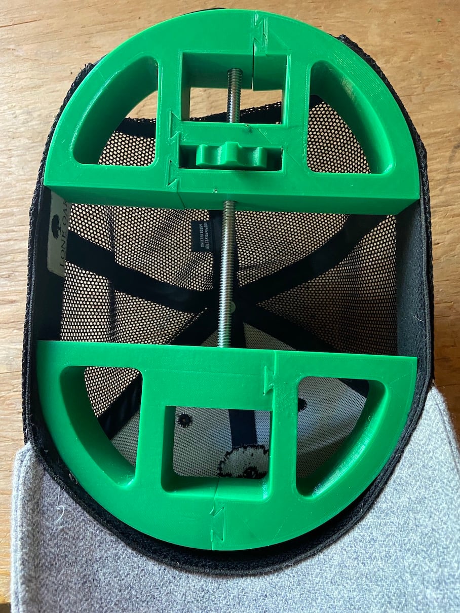 Hat Stretcher