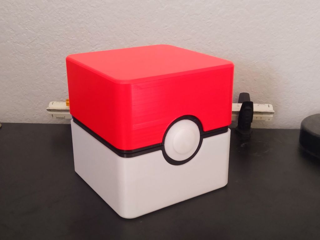 PokeBall Case for Game Boy Advance Games