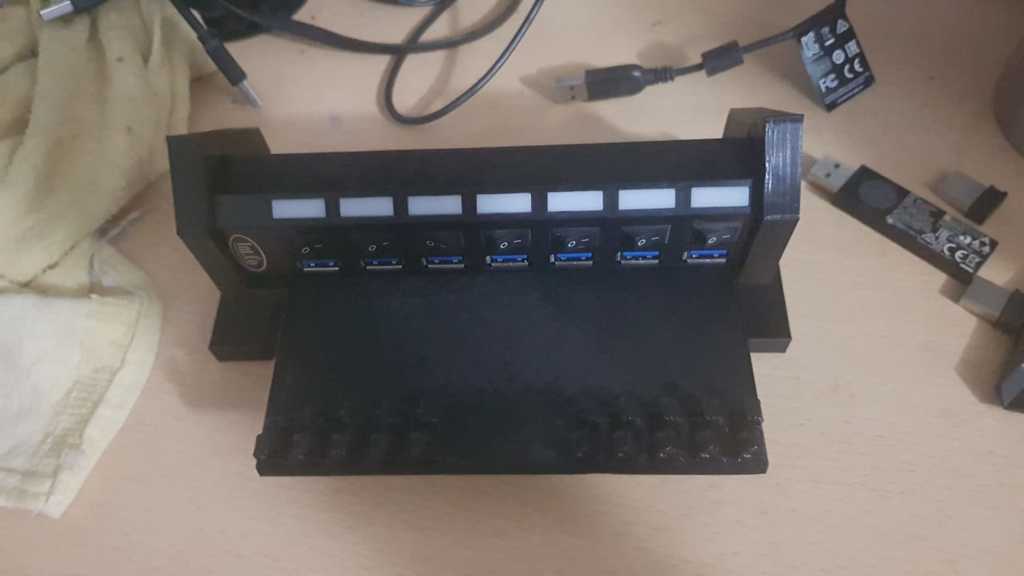 7 port usb hub holder with cable management and table mount