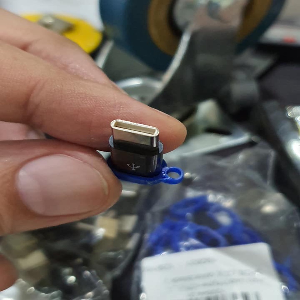 usbc microusb adapter holder