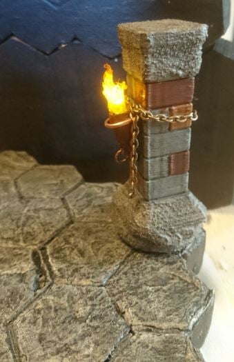 Gloomhaven Brick Column (hollow, room for LED-light)