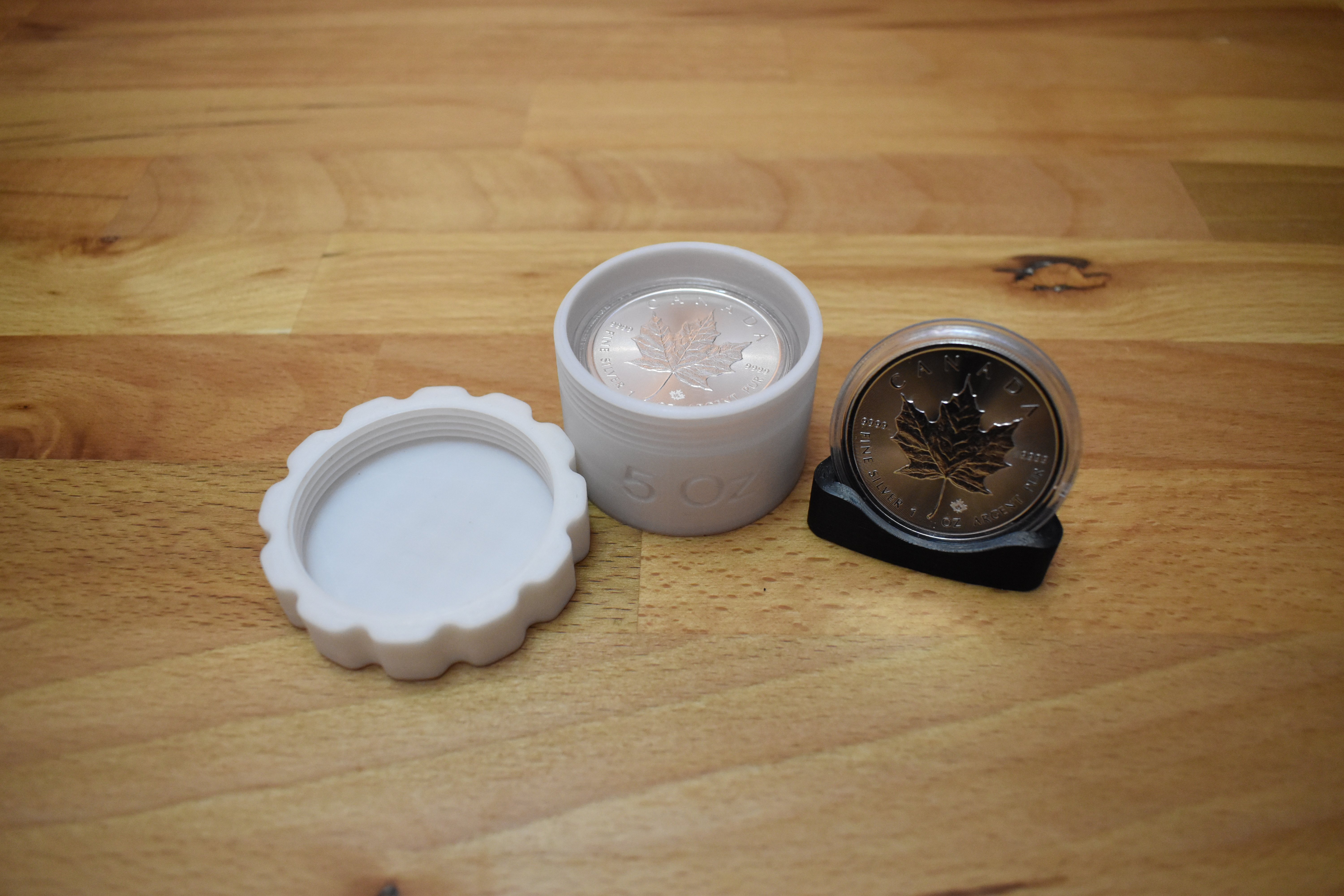 1 Oz Silver Maple Leaf Coin Tube