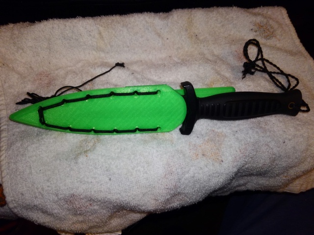 Daggar Scabbard with belt clip