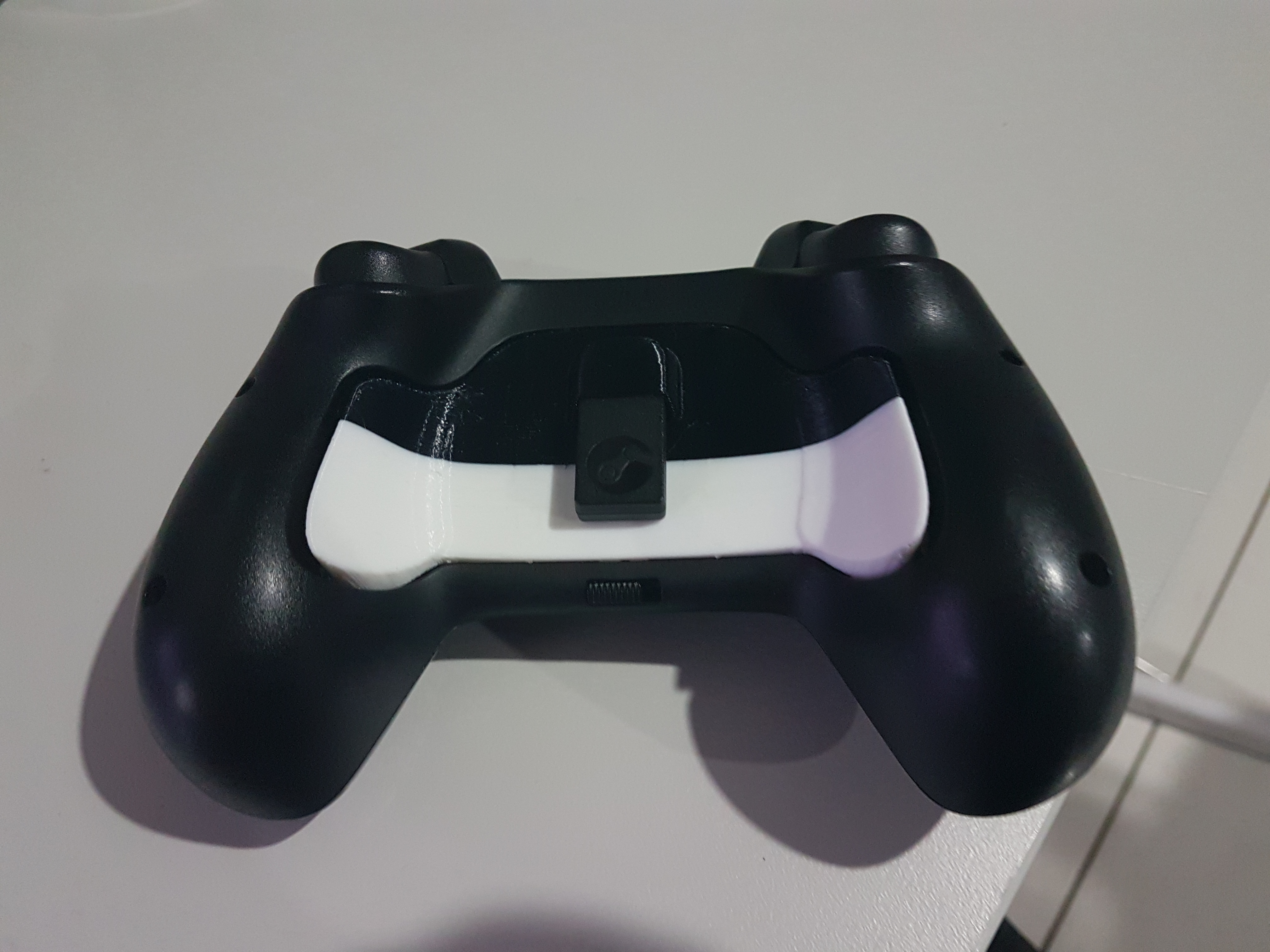 Makes Of Steam Controller With Usb Dongle Slot By Tumatauenga Thingiverse