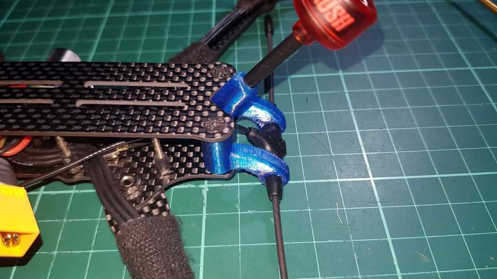 FPV Cycle Fouride CRSF VTX Antenna Mount