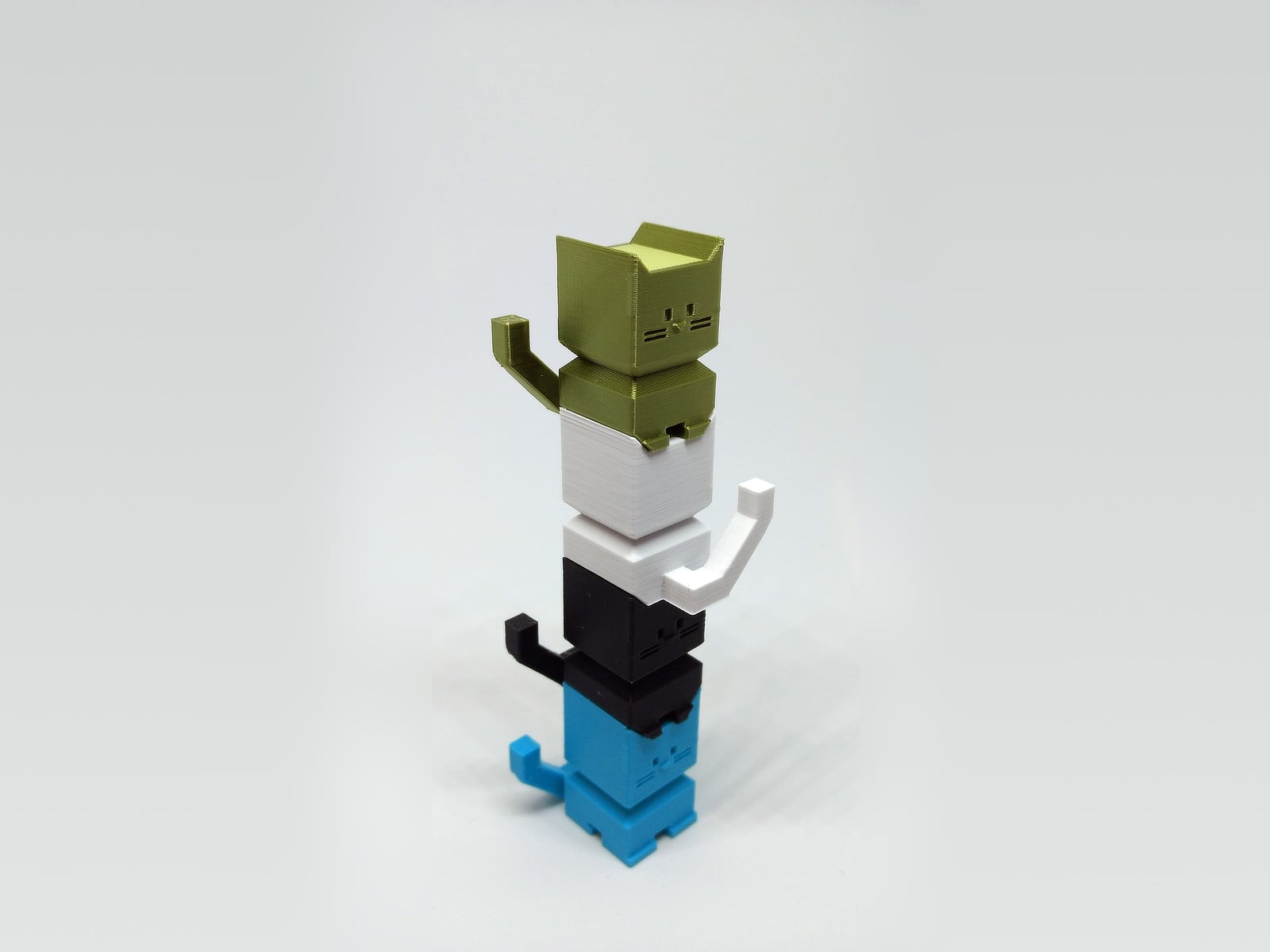 Stacktocat - The Stackable Calibration Cat