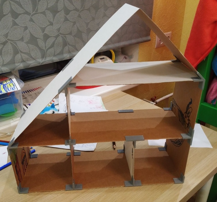 DIY Cardboard Doll House Connectors
