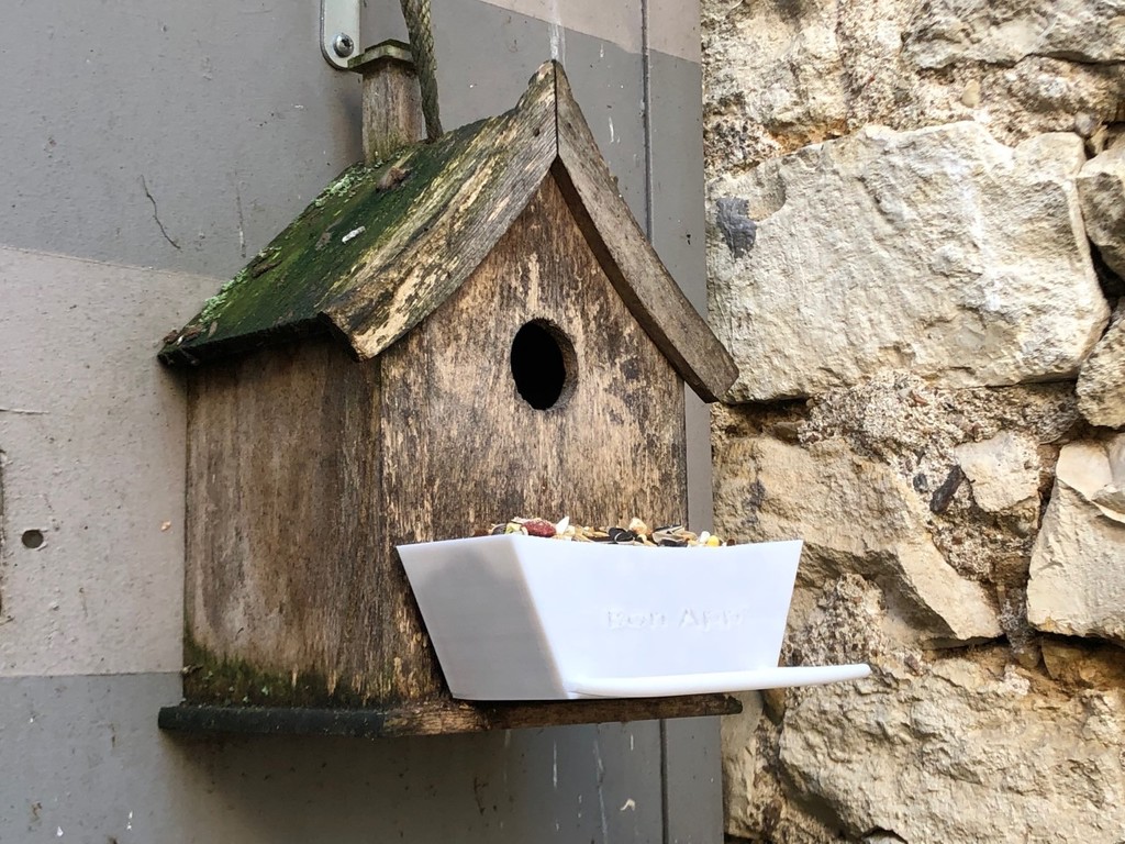 Bird feeder for birhouse (seed) / Mangeoire à graines pour cabanes oiseaux