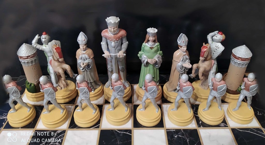 Anri Montsalvat Chess set