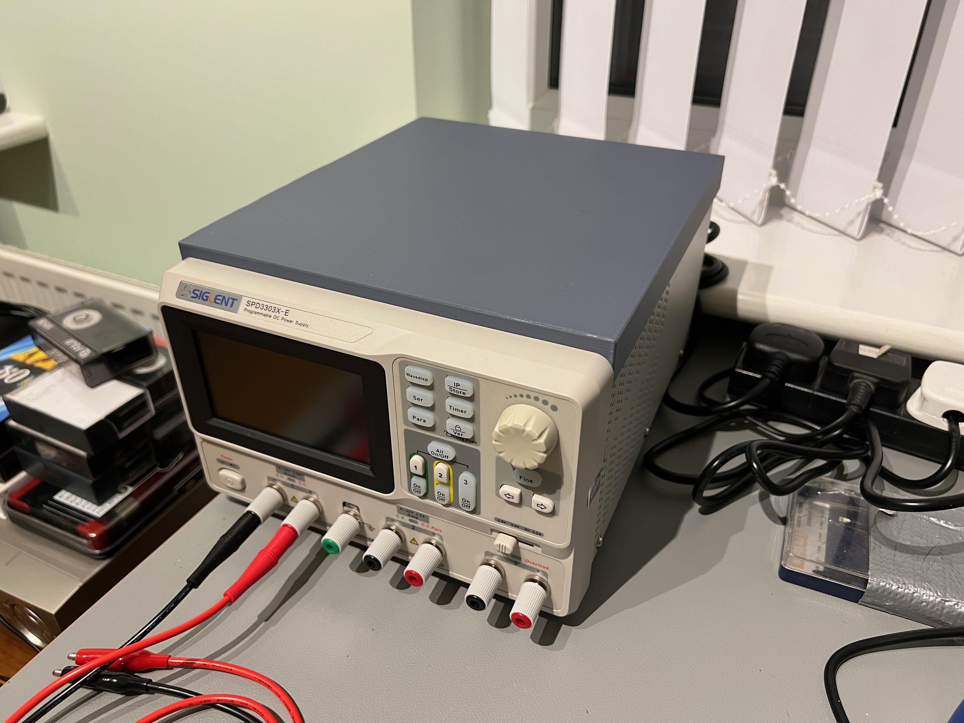 Table top for Siglent SPD3303X Power Supply