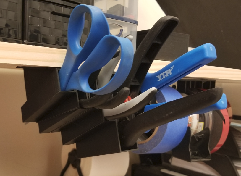 Parametric Hand Tool Organizer