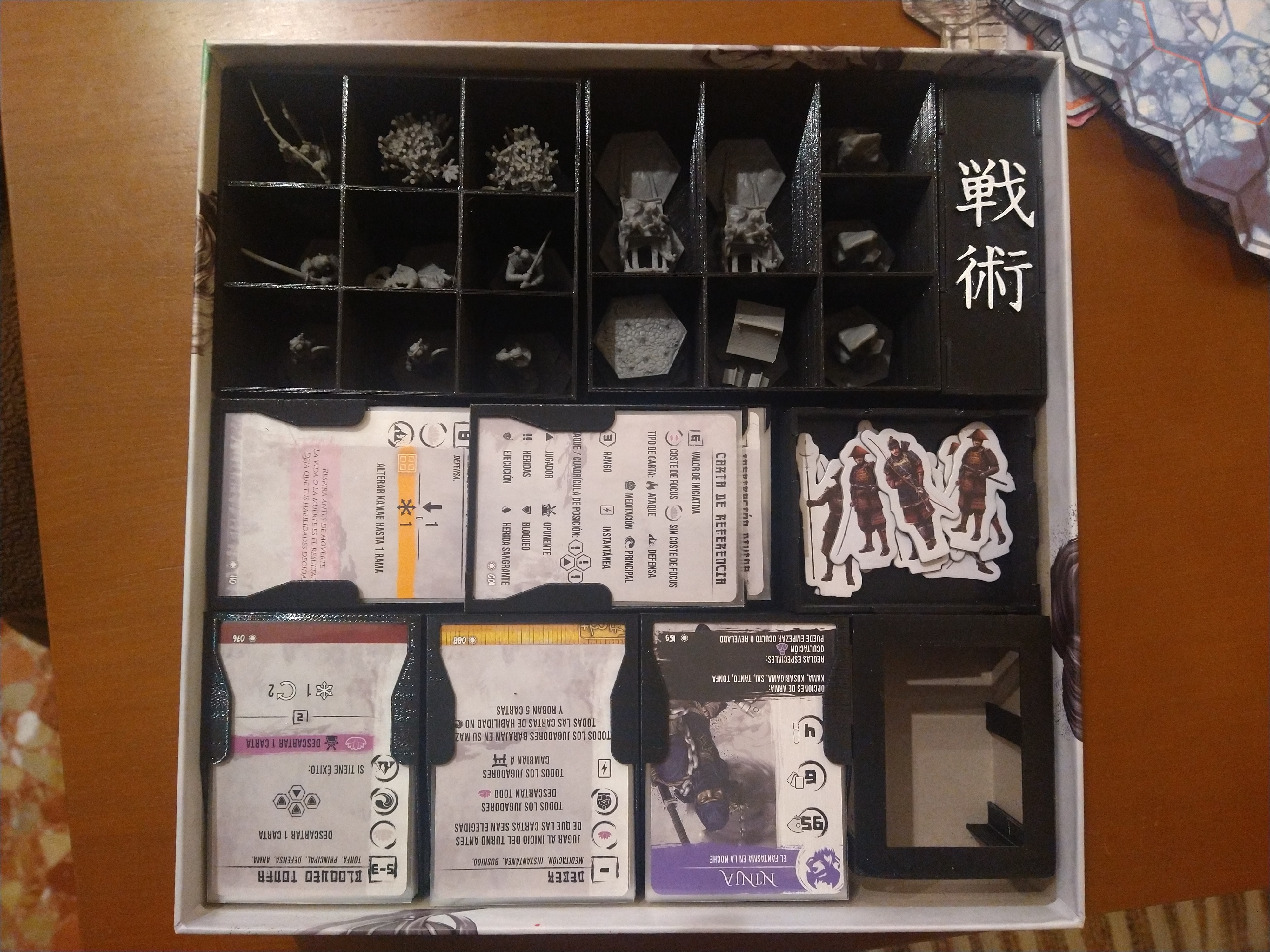 Senjutsu retail with ninja custom insert