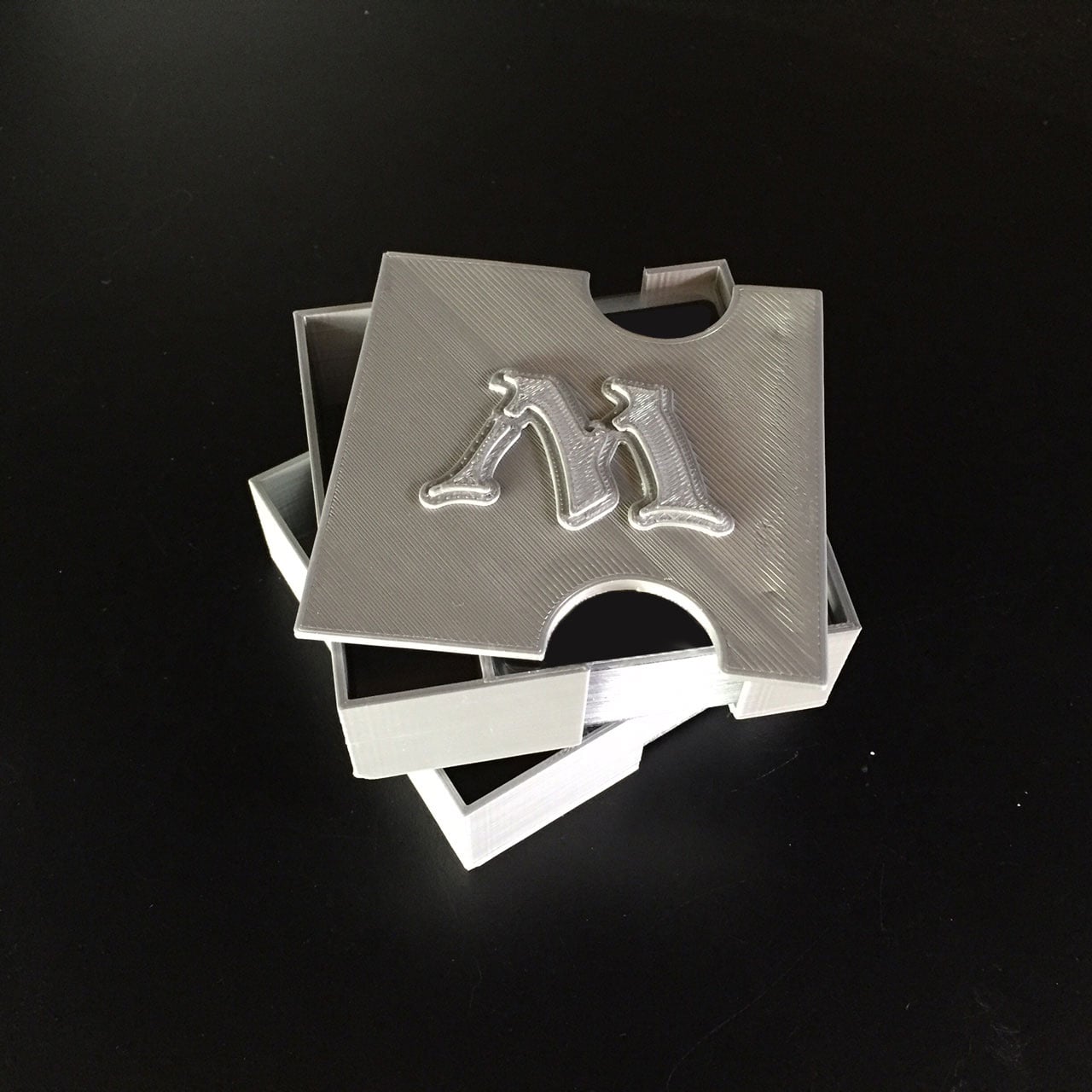 Modular MTG Deck Box with integrated Life Counter