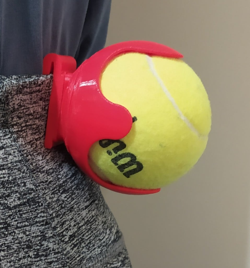 Tennis ball holder