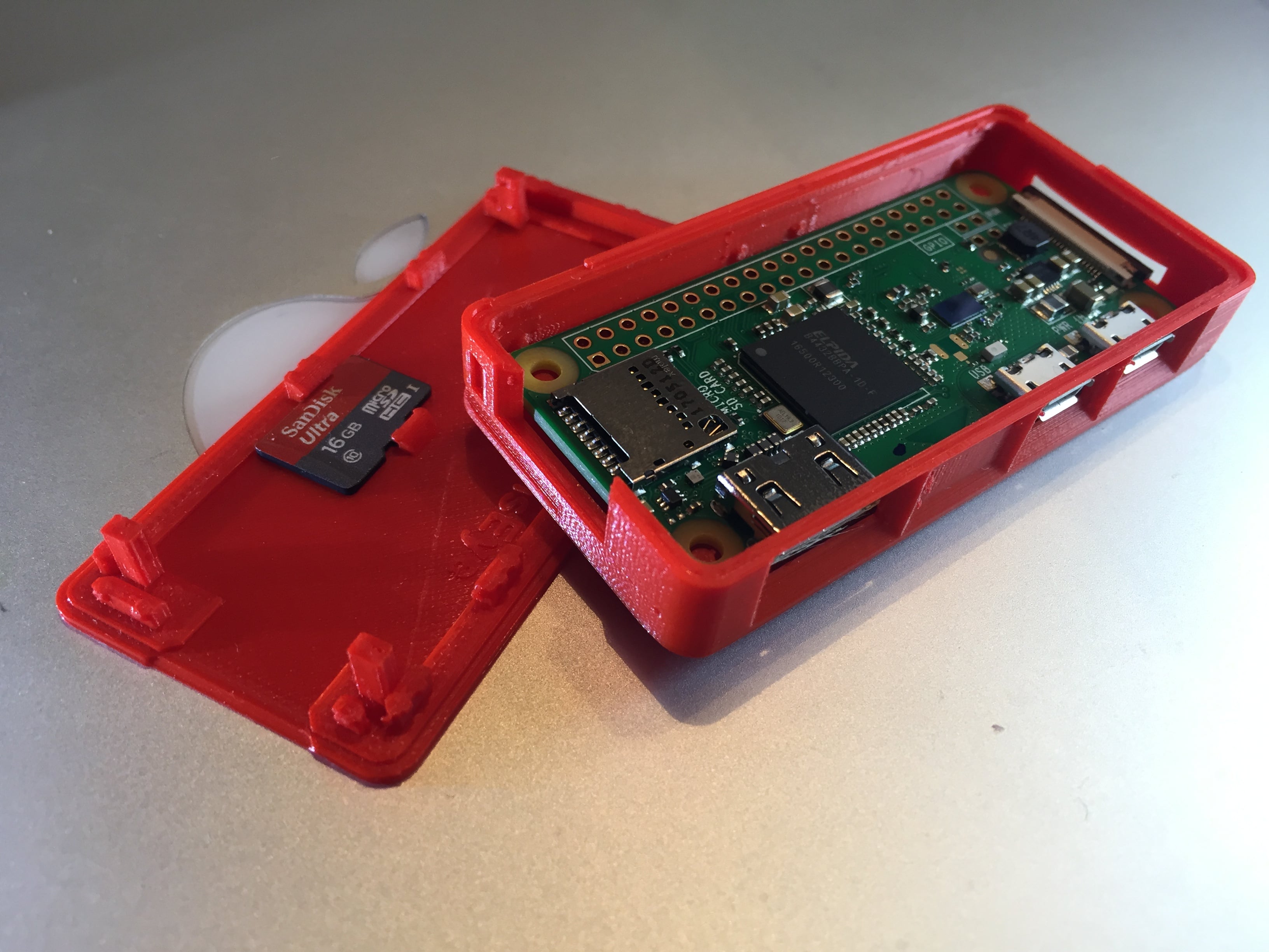 Raspberry Pi Zero Smart Case