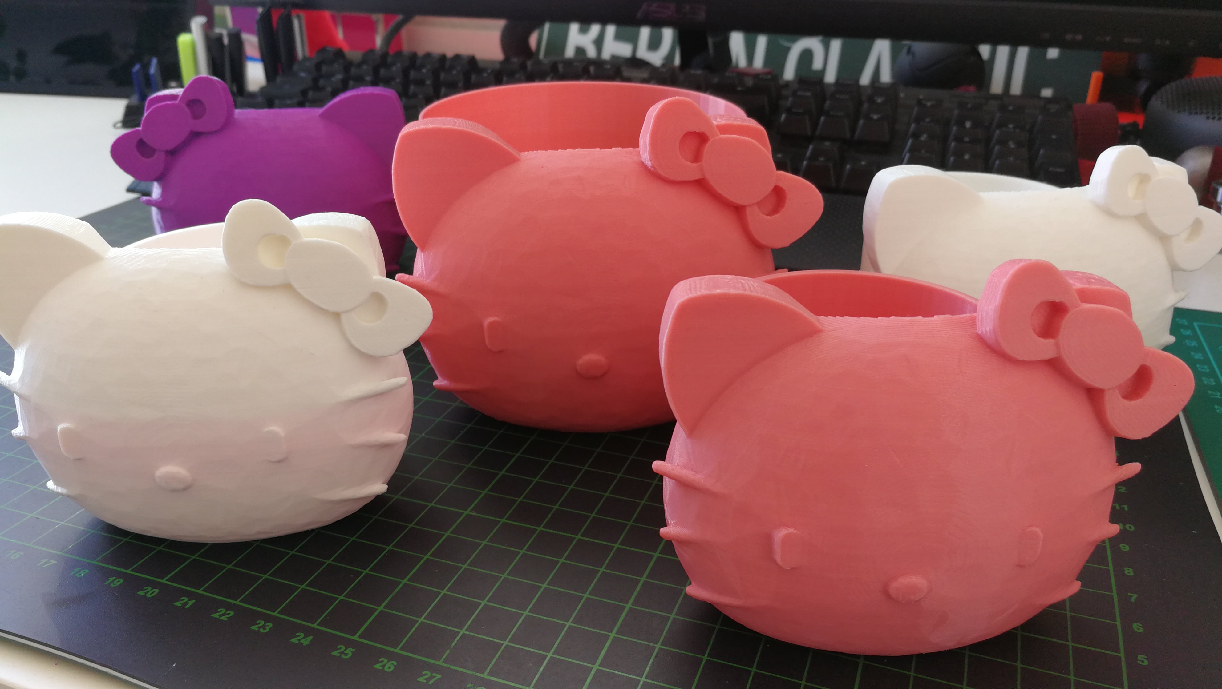 Hello Kitty Planter - now small and medium size!