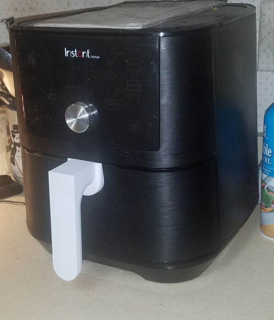 Instant Pot air fryer handle