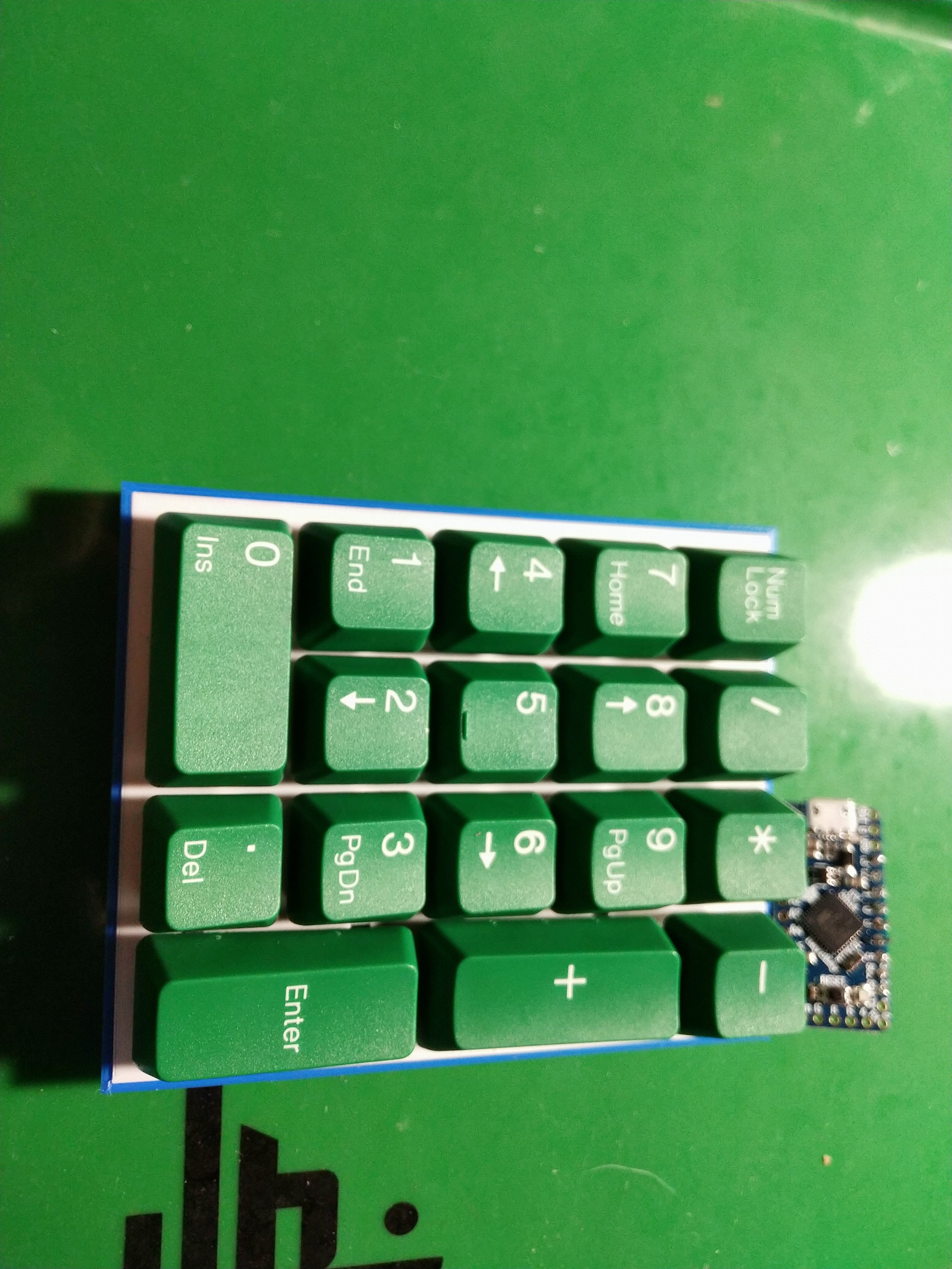 Modular Mechanical Keyboard Hotswap Sockets