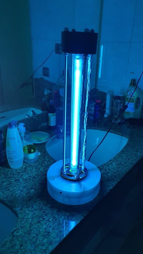 UV-C disinfection light 