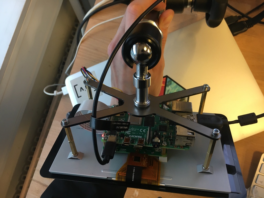 Raspberry Pi Touch Display back mount