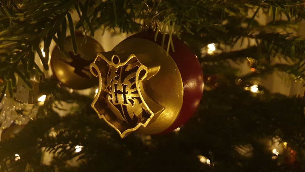Harry Potter Christmas Ball: Hogwarts coat of arms