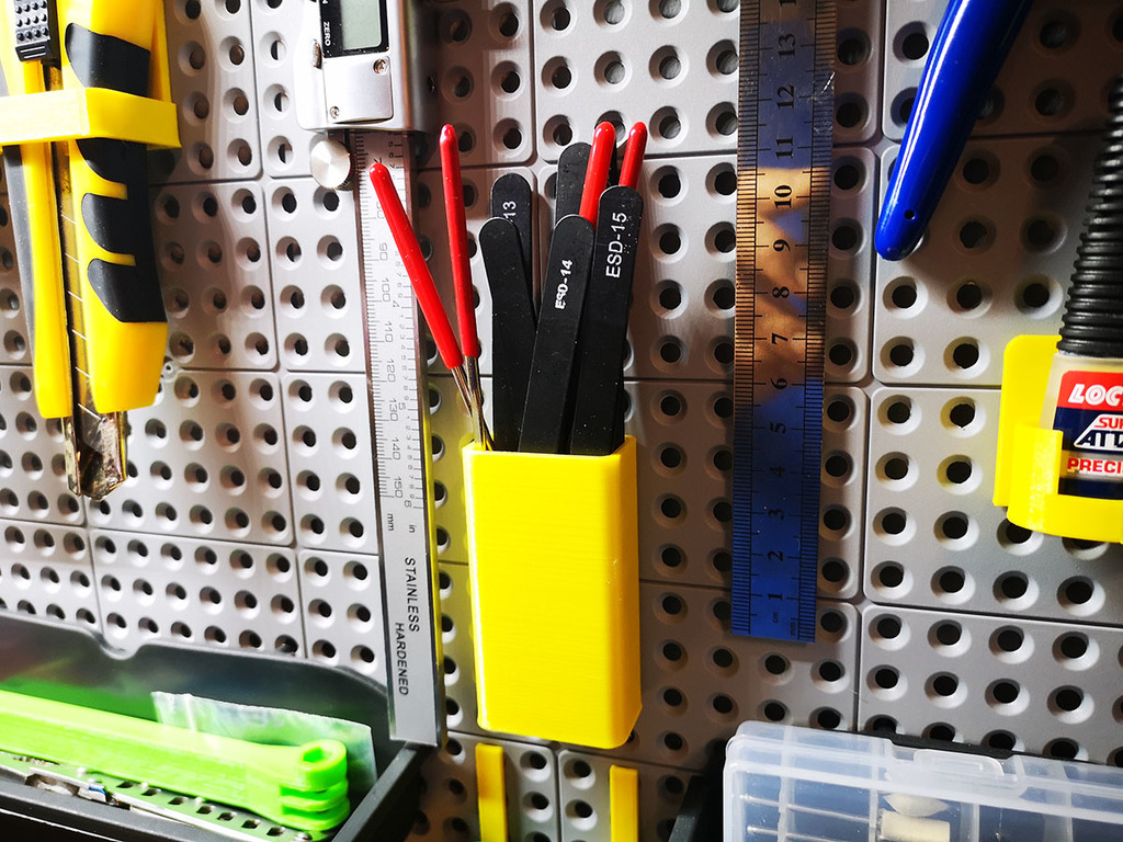  Tools or pencils holder for Keter Pegboard
