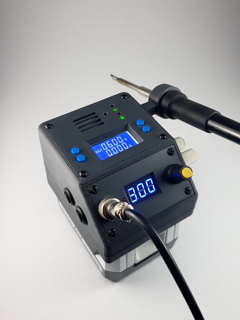 Mobile soldering station and power supply powered by makita battery