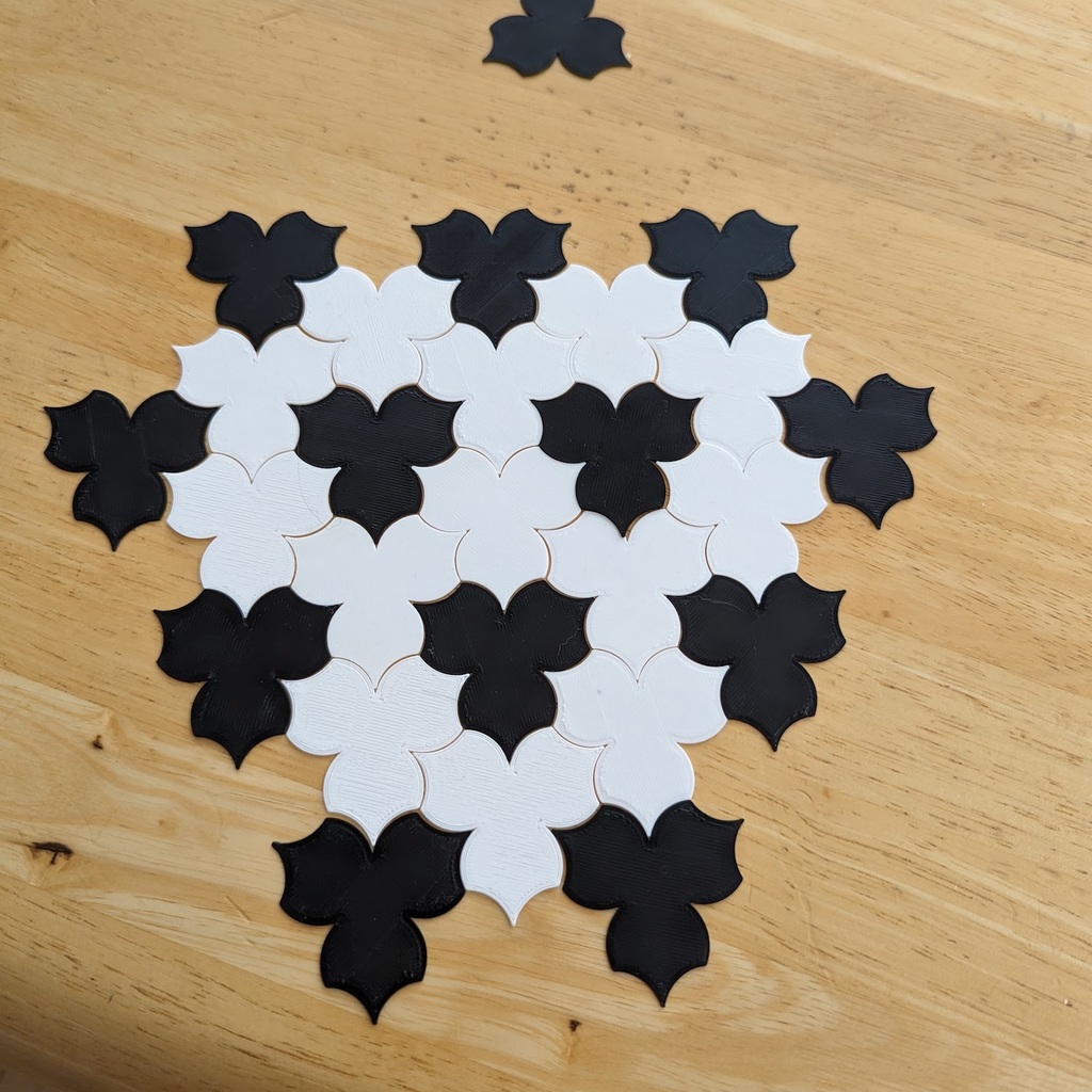 Scalloped Triangle Tessellation Tile